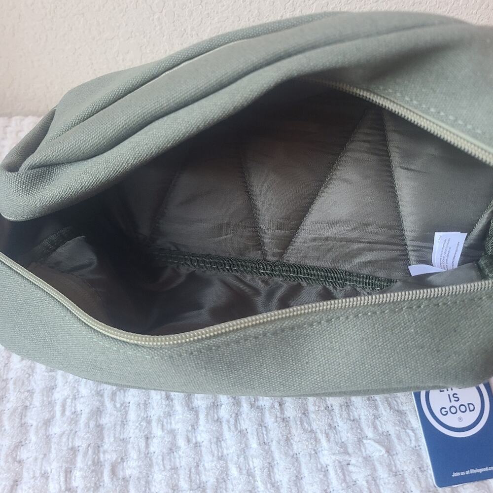 Life Is Good Moss Green Travel Bag - Picture 7 of 11